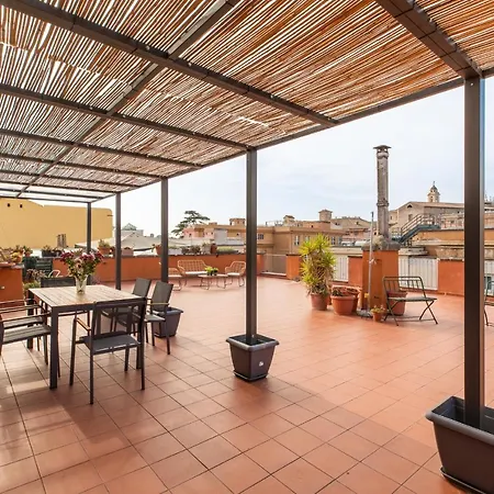 Appartamento Iflat Amazing With Terrace In Monti Roma